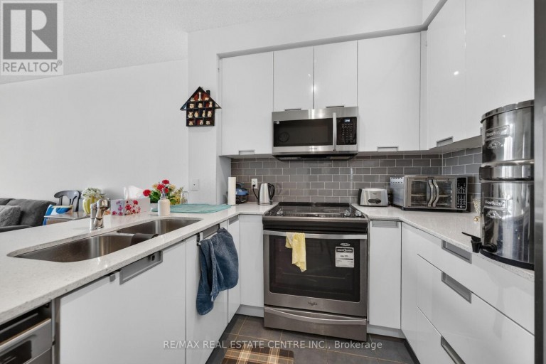 605 - 55 EGLINTON AVENUE W, Mississauga (Hurontario), Ontario, L5R0E4