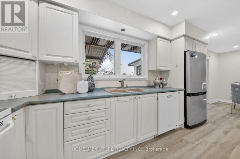 2111 PRESTONVALE ROAD, Clarington (Courtice), Ontario, L1E2S2