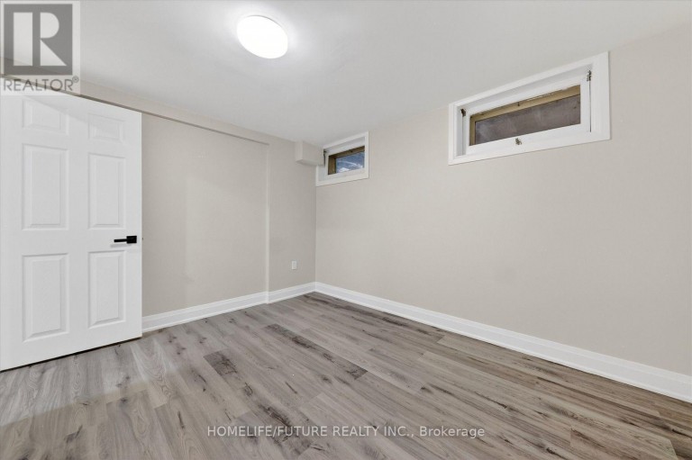 2111 PRESTONVALE ROAD, Clarington (Courtice), Ontario, L1E2S2
