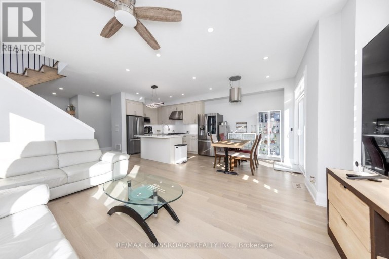 15 PERCY RYE AVENUE, Markham (Angus Glen), Ontario, L6C3K1