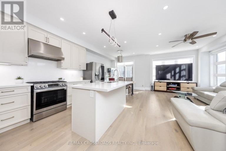 15 PERCY RYE AVENUE, Markham (Angus Glen), Ontario, L6C3K1