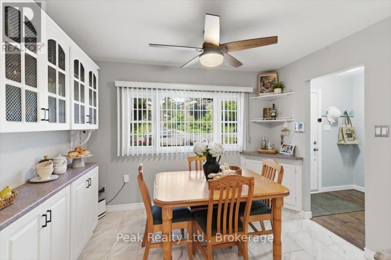 1673 APPLEWOOD CRESCENT, Peterborough (Monaghan Ward 2), Ontario, K9K1N3