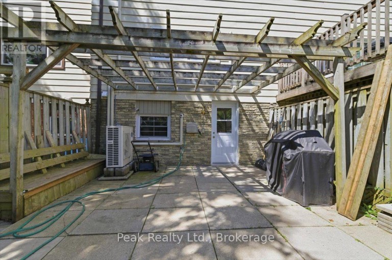 1673 APPLEWOOD CRESCENT, Peterborough (Monaghan Ward 2), Ontario, K9K1N3