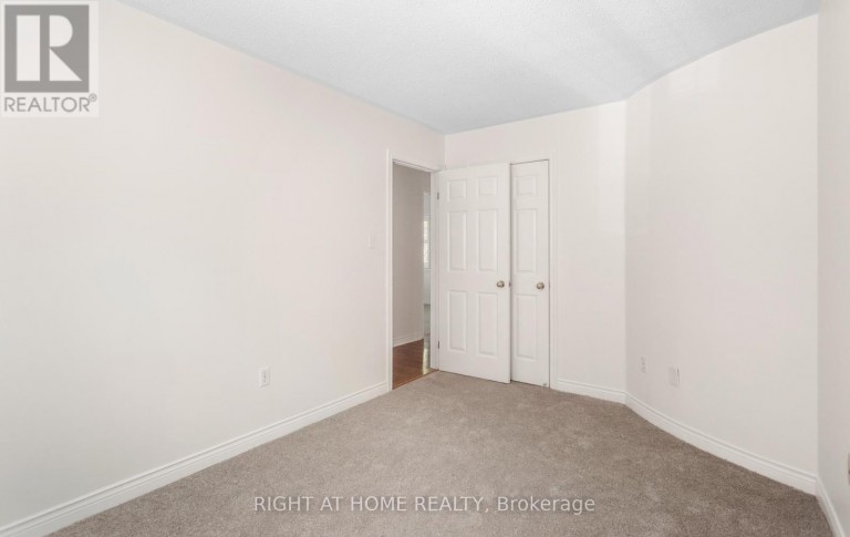 5994 TWEED COURT, Mississauga (Central Erin Mills), Ontario, L5M5S6
