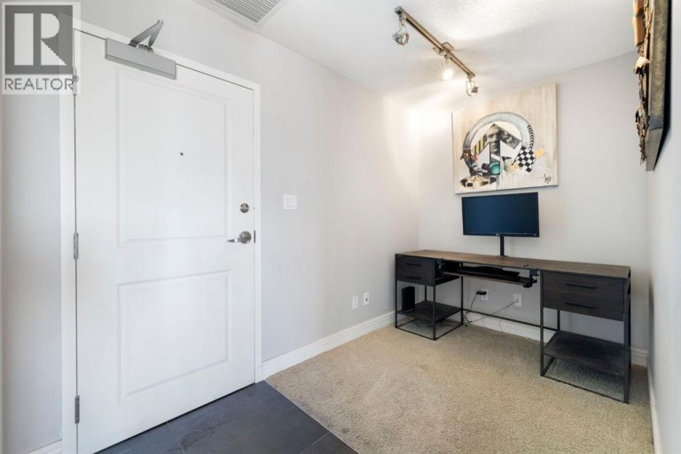 1204, 55 Spruce Place SW, Calgary, Alberta, T3C3X5