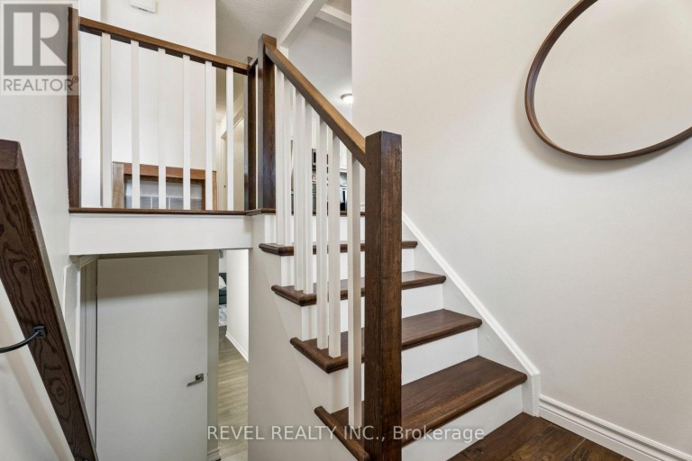 317 REXFORD DRIVE, Hamilton (Randall), Ontario, L8W1W2