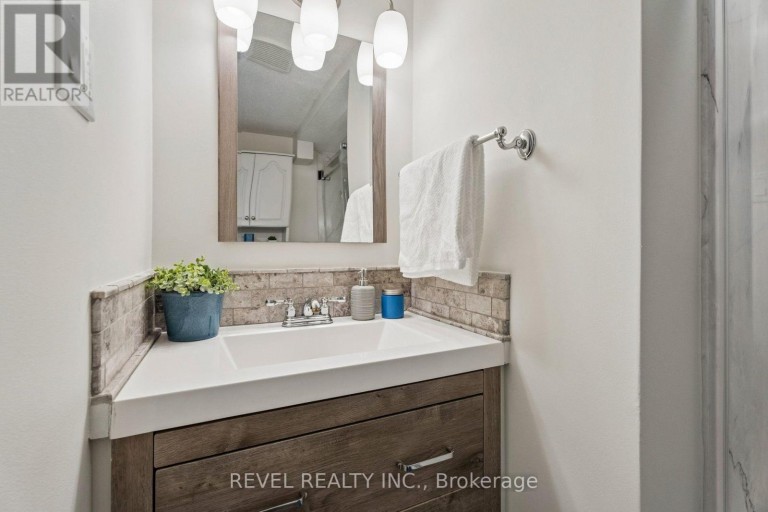 317 REXFORD DRIVE, Hamilton (Randall), Ontario, L8W1W2