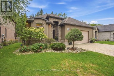 21 CAVERHILL CRESCENT Middlesex Centre (Komoka) Ontario photo 2