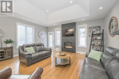 21 CAVERHILL CRESCENT Middlesex Centre (Komoka) Ontario photo 21