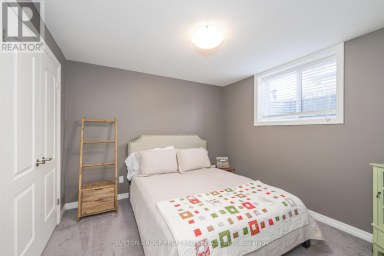 21 CAVERHILL CRESCENT Middlesex Centre (Komoka) Ontario photo 34