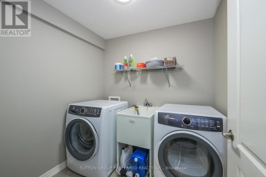 21 CAVERHILL CRESCENT Middlesex Centre (Komoka) Ontario photo 37