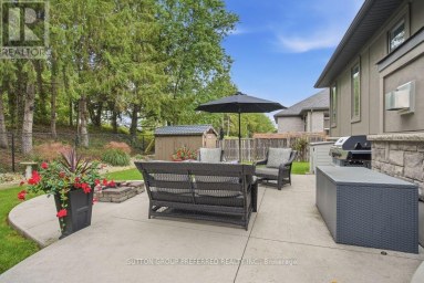 21 CAVERHILL CRESCENT Middlesex Centre (Komoka) Ontario photo 42