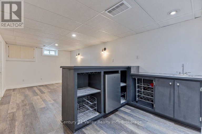 785 EIGHTH STREET, Renfrew, Ontario, K7V1B5