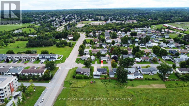 785 EIGHTH STREET, Renfrew, Ontario, K7V1B5