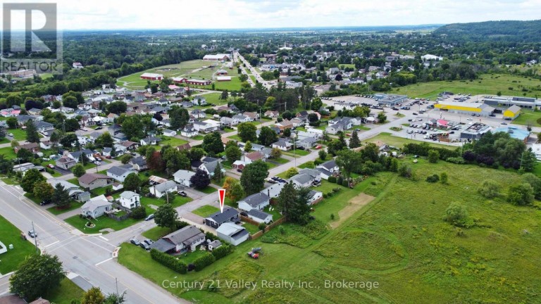 785 EIGHTH STREET, Renfrew, Ontario, K7V1B5