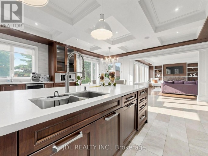 105 ARJAY CRESCENT, Toronto (Bridle Path-Sunnybrook-York Mills), Ontario, M2L1C6