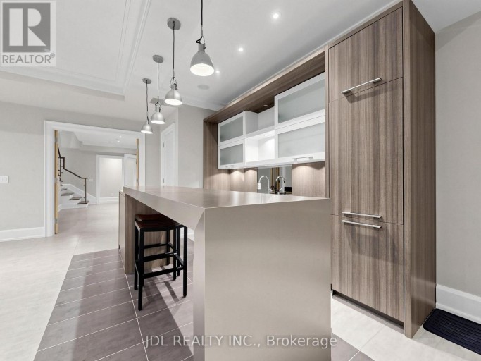 105 ARJAY CRESCENT, Toronto (Bridle Path-Sunnybrook-York Mills), Ontario, M2L1C6
