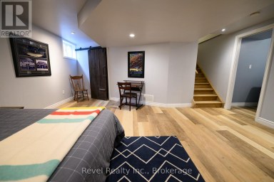 24 DANCE STREET Collingwood Ontario photo 18