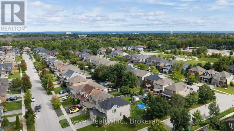 24 DANCE STREET, Collingwood, Ontario, L9Y0H4