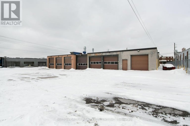 25 & 29 MILFORD AVENUE, Toronto (Brookhaven-Amesbury), Ontario, M6M2W1