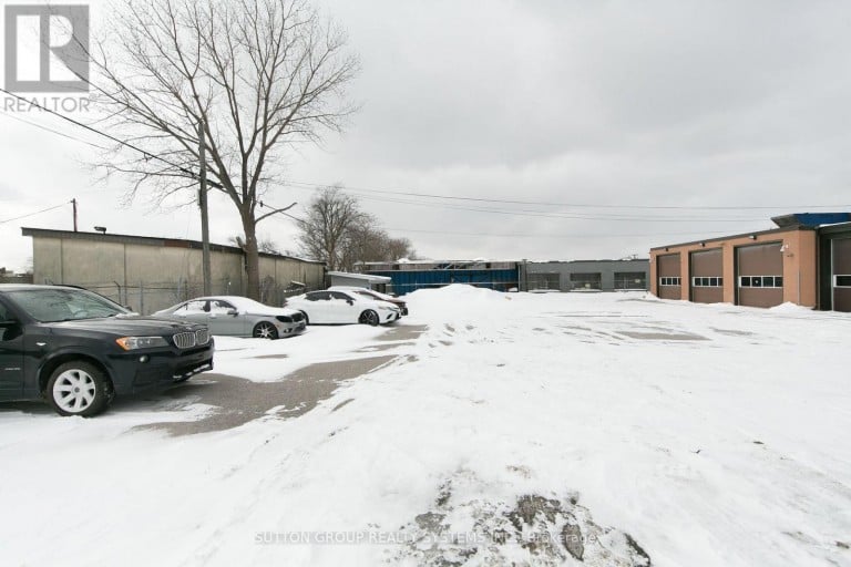 25 & 29 MILFORD AVENUE, Toronto (Brookhaven-Amesbury), Ontario, M6M2W1