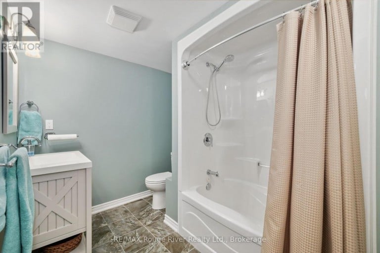 378 LONSBERRY DRIVE, Cobourg, Ontario, K9A0K4