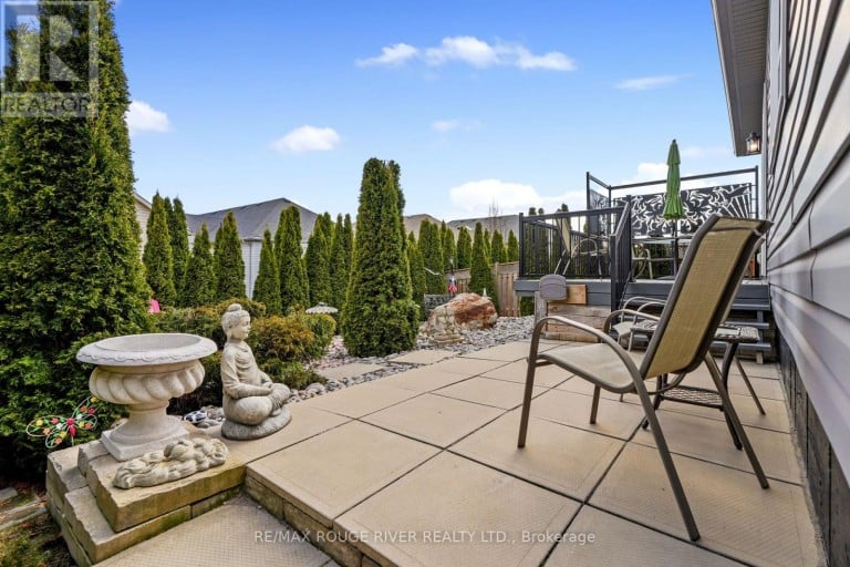 378 LONSBERRY DRIVE, Cobourg, Ontario, K9A0K4