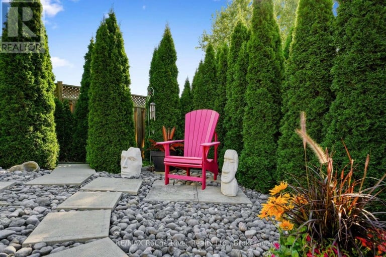 378 LONSBERRY DRIVE, Cobourg, Ontario, K9A0K4