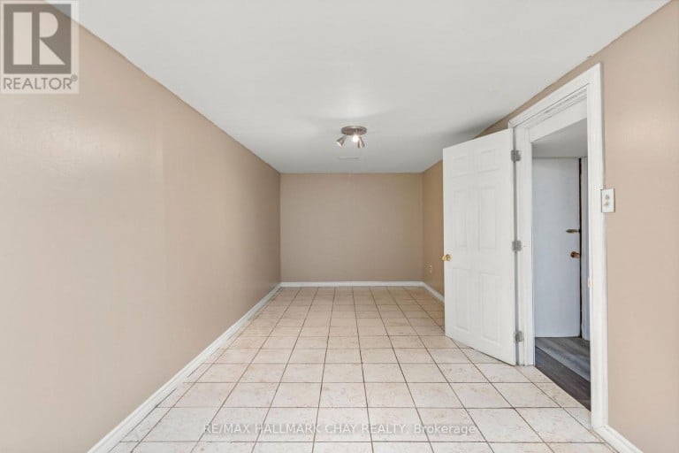 41 ABERDEEN CRESCENT, Brampton (Avondale), Ontario, L6T2P8