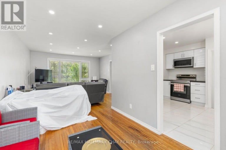41 ABERDEEN CRESCENT, Brampton (Avondale), Ontario, L6T2P8