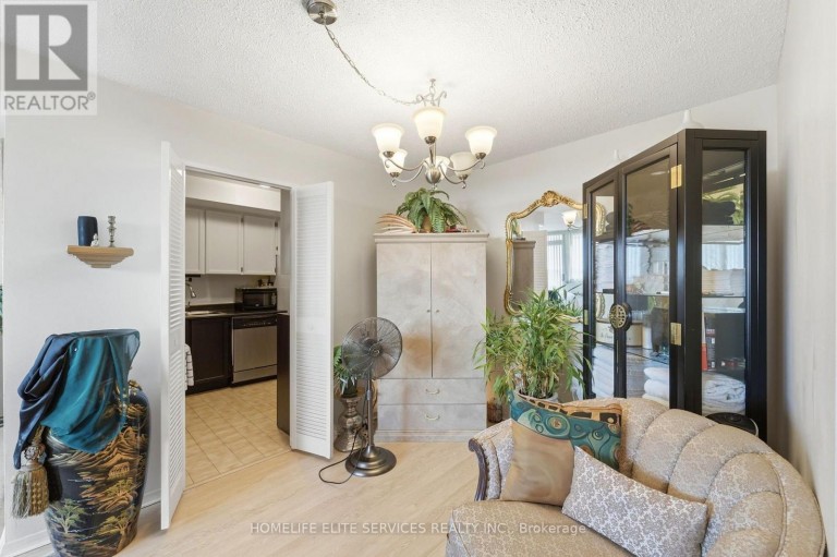 909 - 500 LAURIER AVENUE W, Ottawa, Ontario, K1R5E1