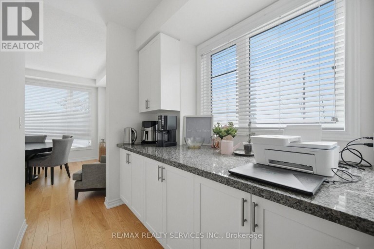 274 CARNWITH DRIVE E, Whitby (Brooklin), Ontario, L1M0M3