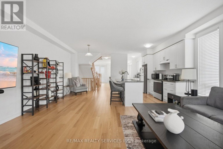274 CARNWITH DRIVE E, Whitby (Brooklin), Ontario, L1M0M3