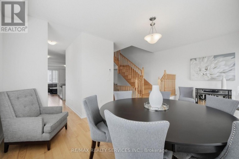 274 CARNWITH DRIVE E, Whitby (Brooklin), Ontario, L1M0M3