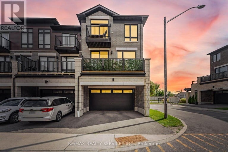 274 CARNWITH DRIVE E, Whitby (Brooklin), Ontario, L1M0M3