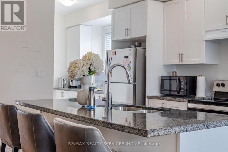 274 CARNWITH DRIVE E, Whitby (Brooklin), Ontario, L1M0M3