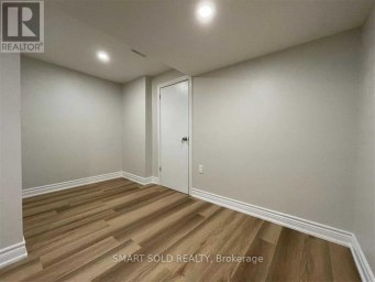 GROUND & LOWER - 9 SALINGER COURT Toronto (Pleasant View) Ontario photo 12