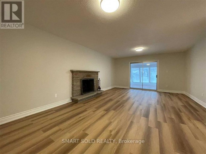 GROUND & LOWER - 9 SALINGER COURT, Toronto (Pleasant View), Ontario, M2J3R8