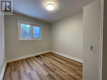 GROUND & LOWER - 9 SALINGER COURT Toronto (Pleasant View) Ontario photo 6