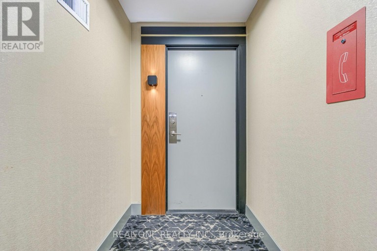 1001 - 99 JOHN STREET, Toronto (Waterfront Communities), Ontario, M5V0S6