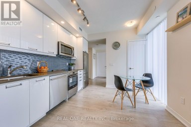 1001 - 99 JOHN STREET Toronto (Waterfront Communities) Ontario photo 9