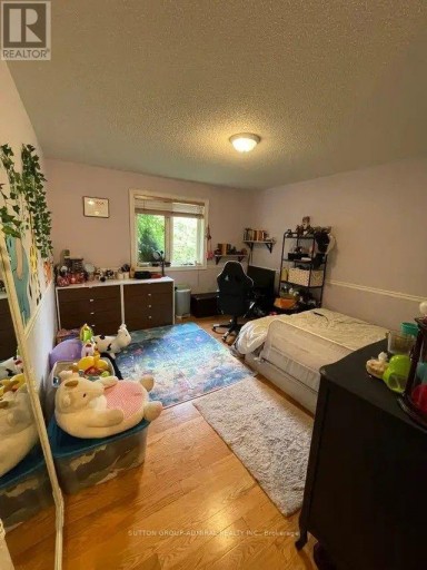 153 NIAGARA DRIVE, Oshawa (Samac), Ontario, L1G8A6