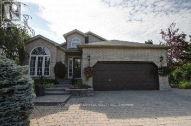 MAIN LEVEL - 153 NIAGARA DRIVE Oshawa (Samac) Ontario photo 1