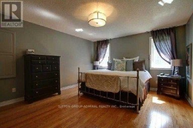 MAIN LEVEL - 153 NIAGARA DRIVE Oshawa (Samac) Ontario photo 11