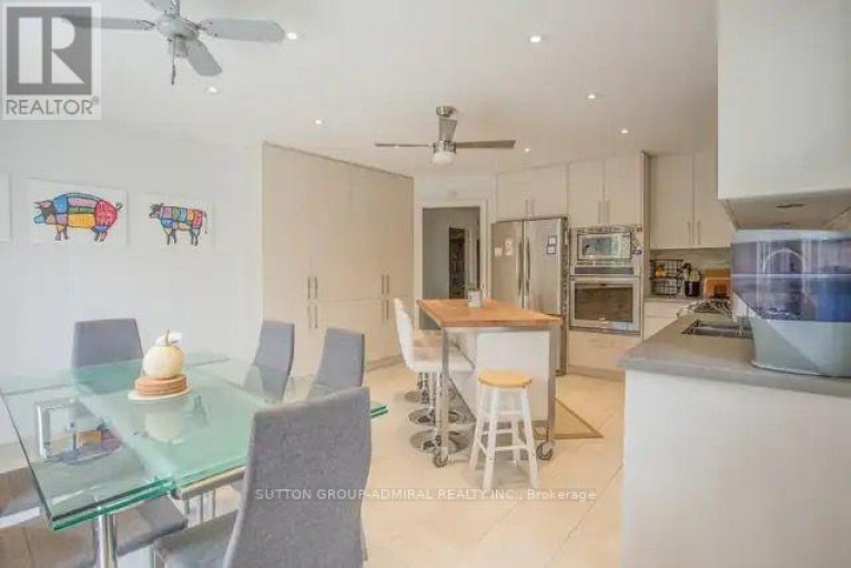 MAIN LEVEL - 153 NIAGARA DRIVE, Oshawa (Samac), Ontario, L1G8A6