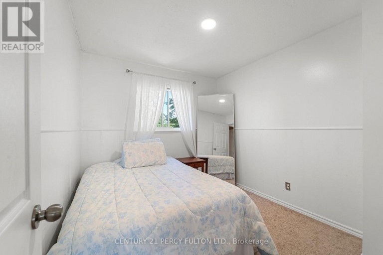 98 DOREEN CRESCENT, Clarington (Bowmanville), Ontario, L1C3W8