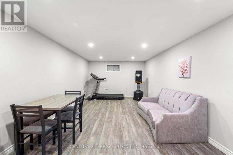 98 DOREEN CRESCENT, Clarington (Bowmanville), Ontario, L1C3W8