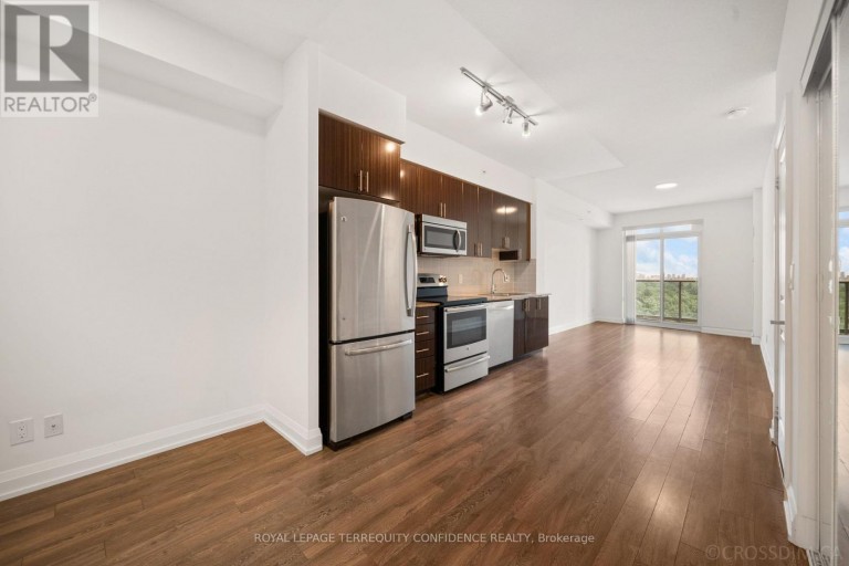 727 - 7161 YONGE STREET, Markham (Grandview), Ontario, L3T0C8