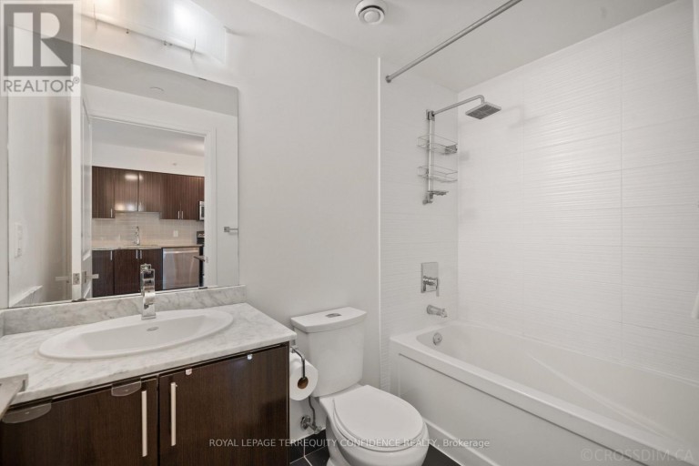 727 - 7161 YONGE STREET, Markham (Grandview), Ontario, L3T0C8