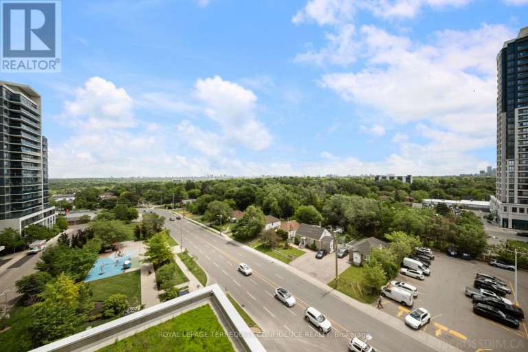 727 - 7161 YONGE STREET, Markham (Grandview), Ontario, L3T0C8